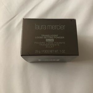 Laura Mercier loose setting powder